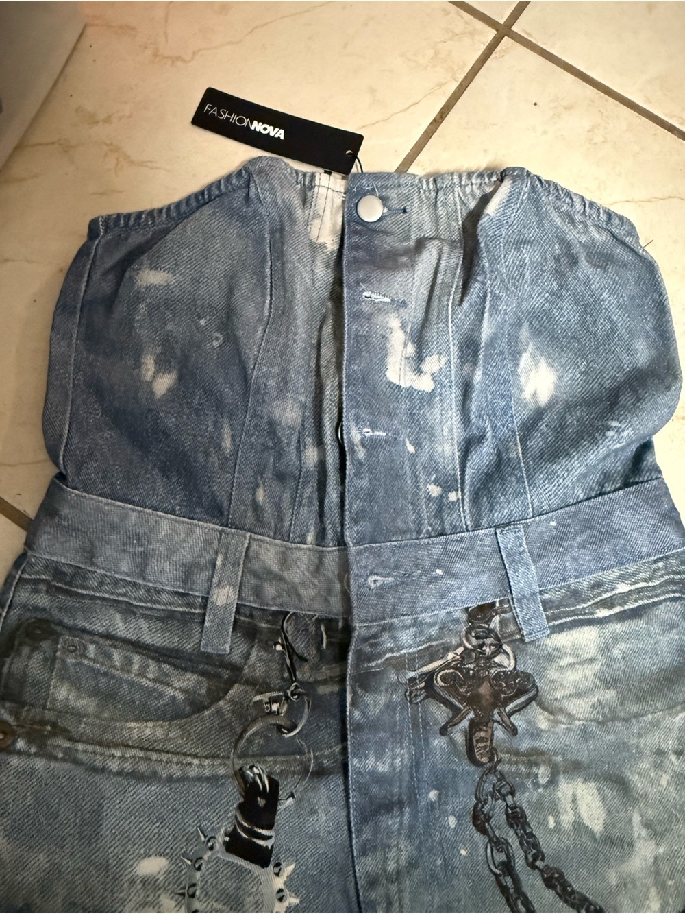 Fashion Nova Break Free strapless Graffiti Denim Jumpsuit SZ Medium - Picture 3 of 13